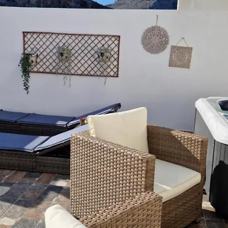 Stergios With Private Jacuzzi