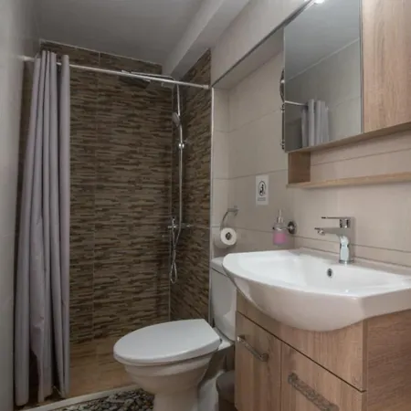 Stergios With Private Jacuzzi * كولومبيا