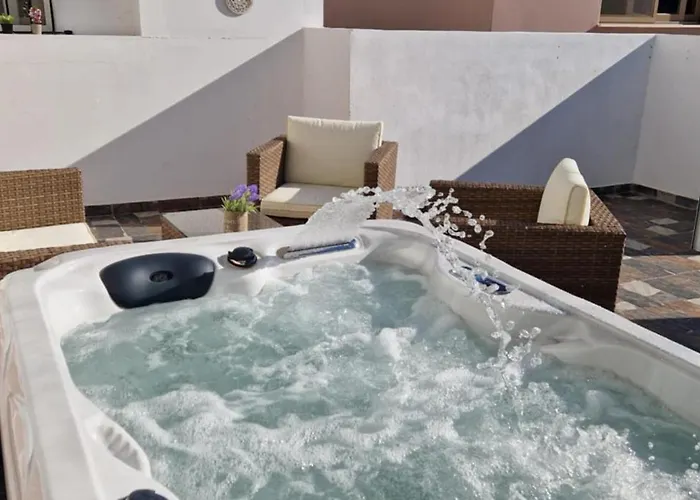 Stergios With Private Jacuzzi * Κολύμπια