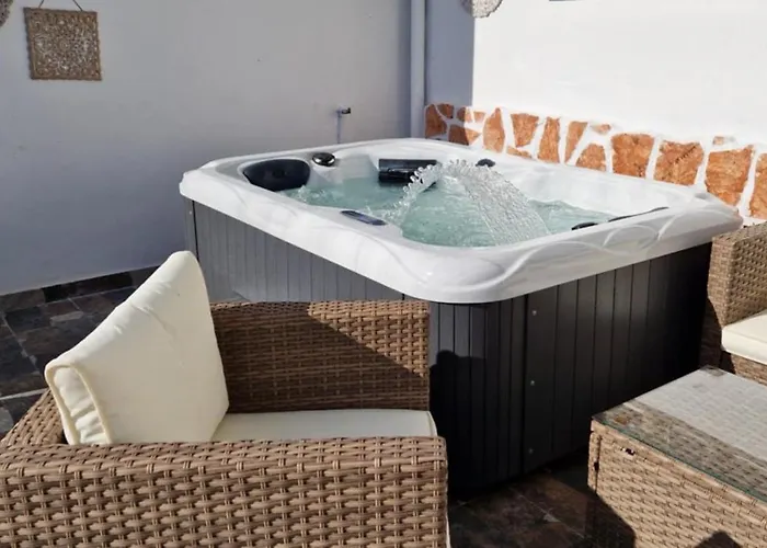 Stergios With Private Jacuzzi Κολύμπια